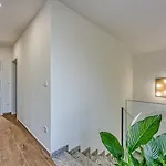Villa Analucija