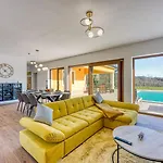 Analucija Villa Labin (Istria)